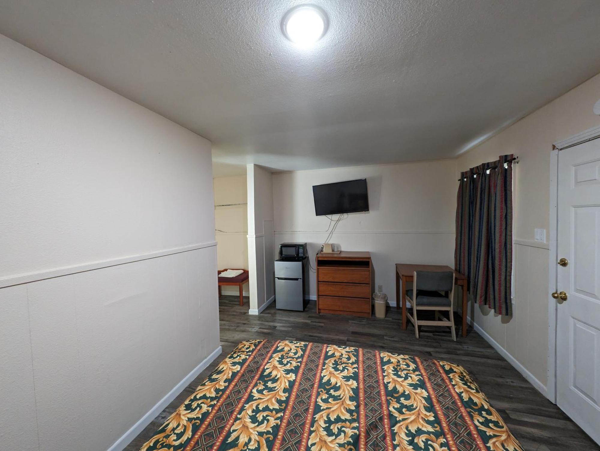 Economy Inn キングズビル エクステリア 写真